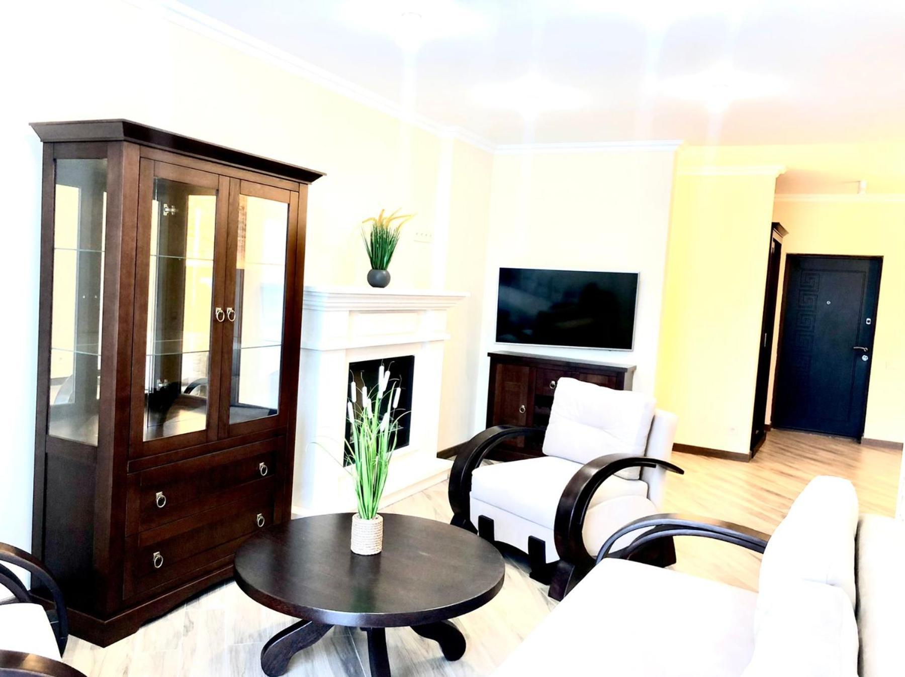 Osapart Malevich Apartment In The Complex Great Britain Lviv Ngoại thất bức ảnh