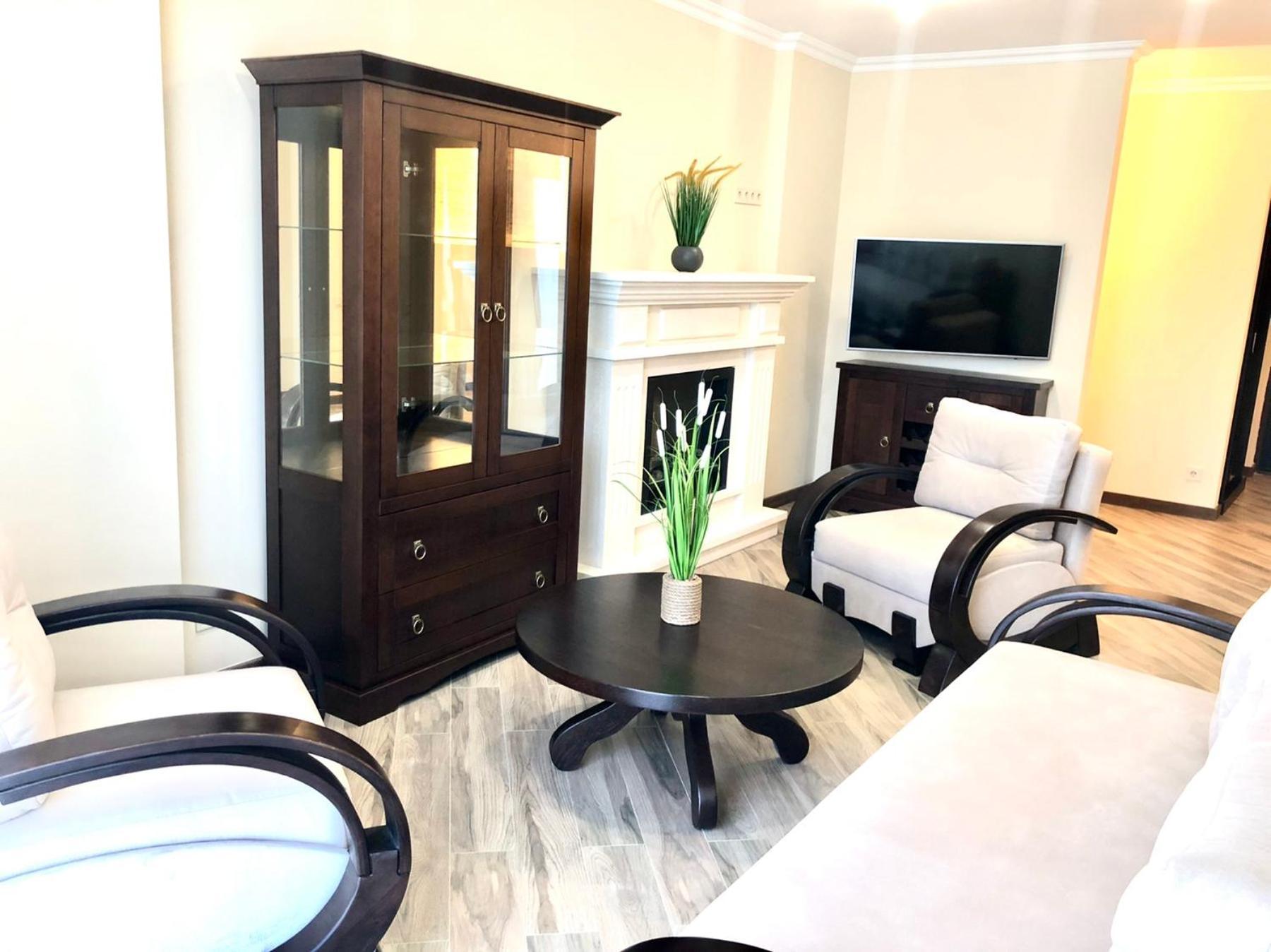 Osapart Malevich Apartment In The Complex Great Britain Lviv Ngoại thất bức ảnh